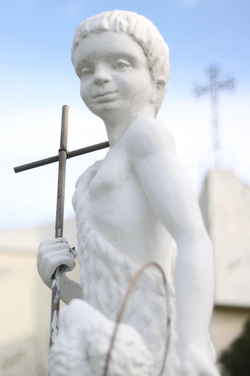 Registro fotográfico — escultura de San Juan Bautista